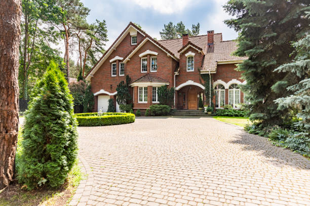 Best Driveway Paving Contractor  in Head Of The Harbor, NY